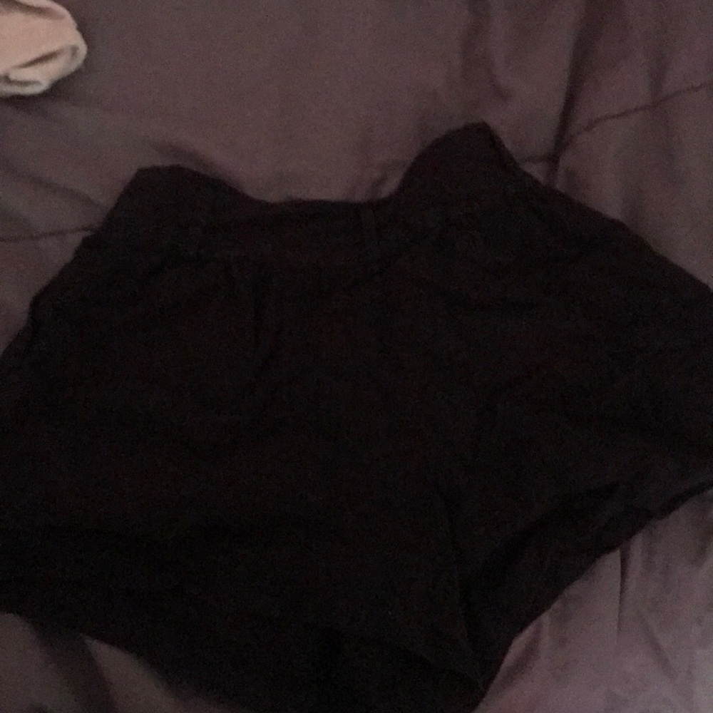 Iris basic shorts - Picture 2 of 2